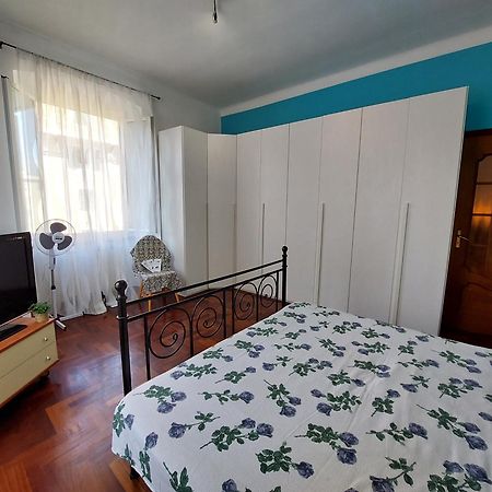 Casa Vittoria By Holiday World Genoa Exterior photo