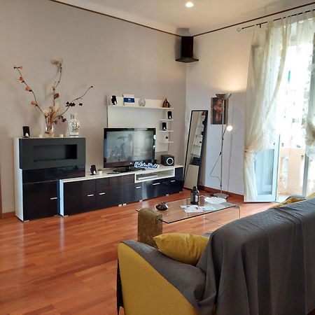 Casa Vittoria By Holiday World Genoa Exterior photo