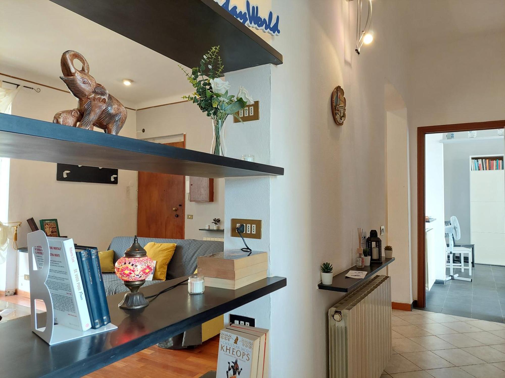 Casa Vittoria By Holiday World Genoa Exterior photo