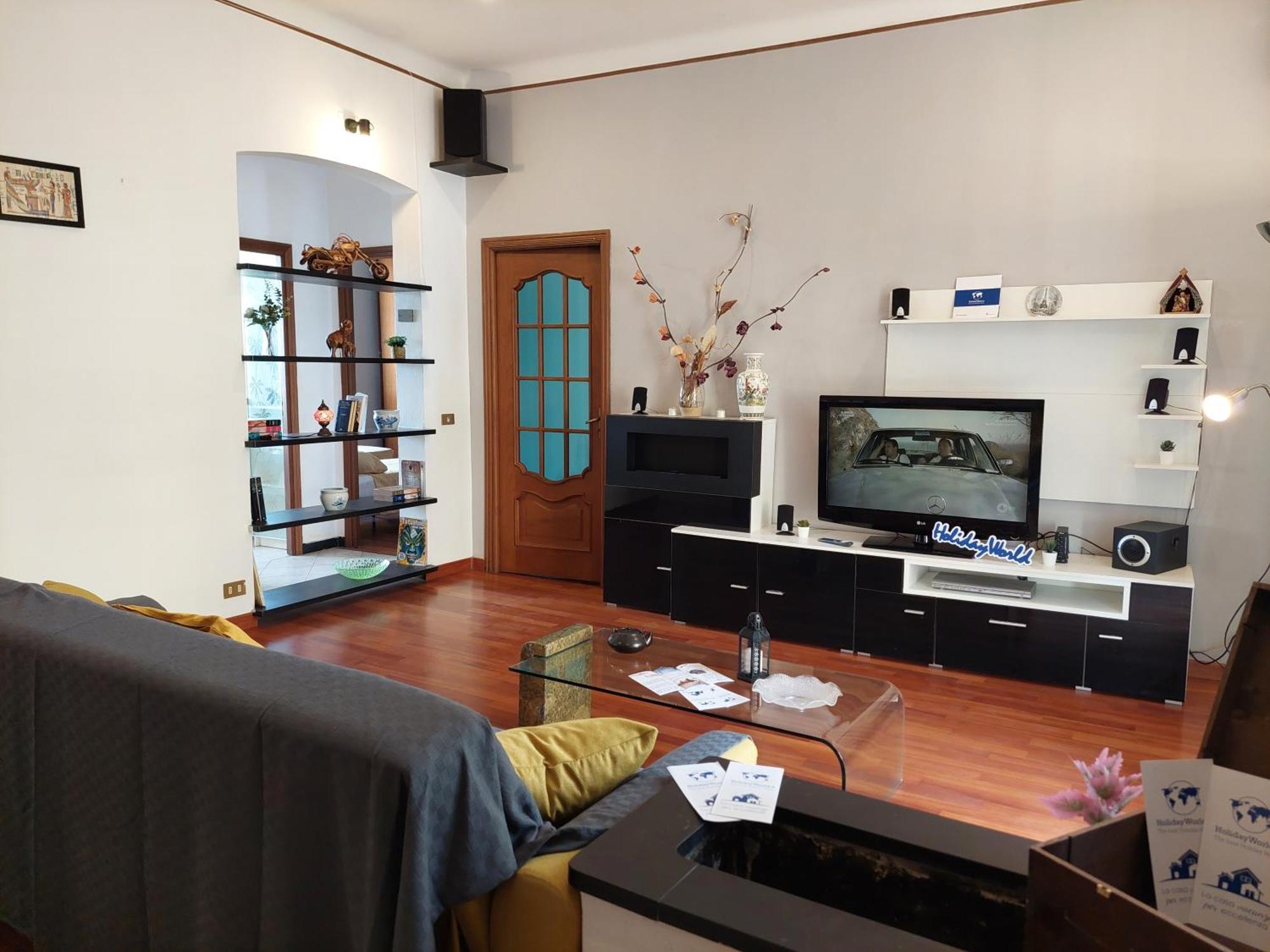 Casa Vittoria By Holiday World Genoa Exterior photo