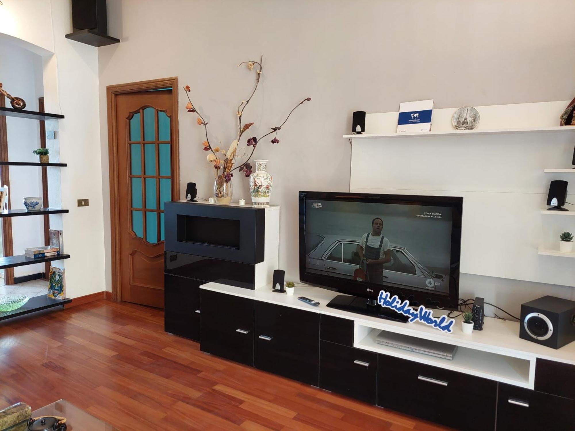 Casa Vittoria By Holiday World Genoa Exterior photo