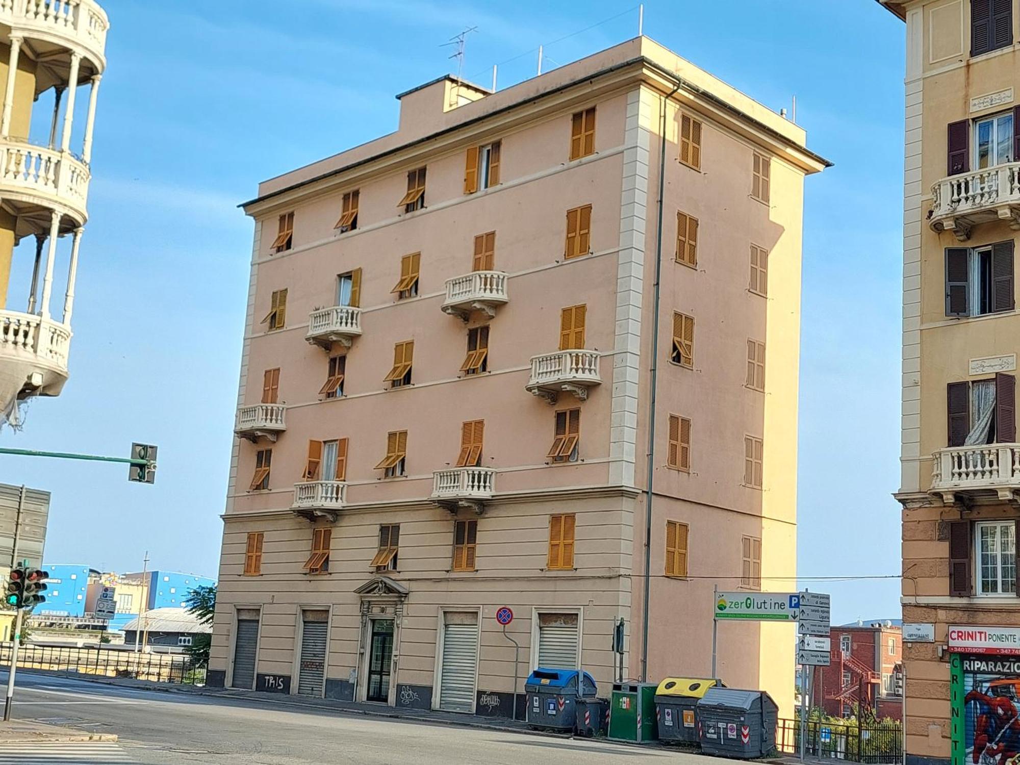 Casa Vittoria By Holiday World Genoa Exterior photo